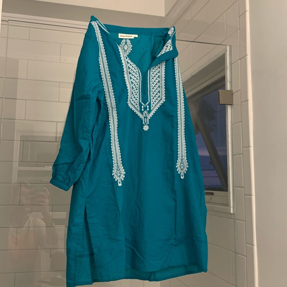 Roller Rabbit Tunic— embroidered teal beach cover up
